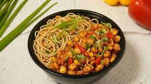 Veg Hakka Noodles With Crispy Chilli Corn