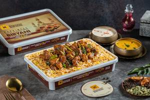 Pepper Chicken Hyderabadi Biryani (1 Kg Serves 2-3)