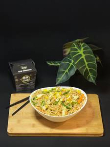 Egg Chilli Garlic Noodles