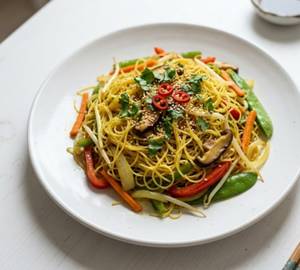 Veg Singapore Noodles