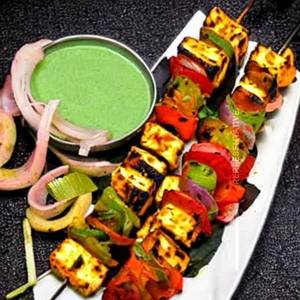 Paneer Lasooni Cheese Tikka
