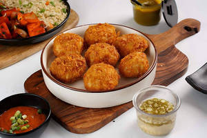 Veg Kurkure Momos