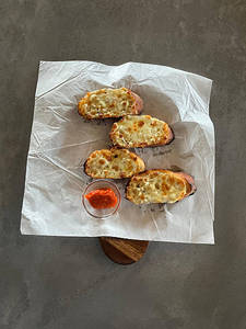 Cheese Garlic Bread