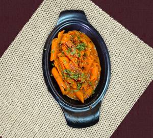 Penne pasta mix sauce