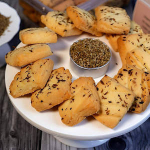 Jeera Ajwain Mix Biscuit (300 Grams)