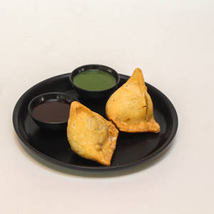 U.P. Ke Samose (1 Pc)