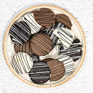 Chocolate Dip Cookies (300 Grams)