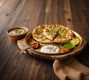 Paneer Stuffed Kulcha