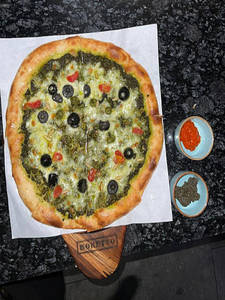 Pesto Pizza