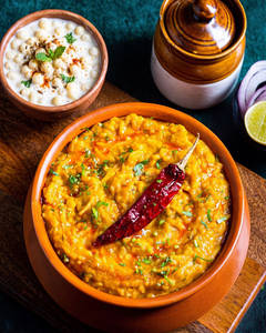 Dal Khichdi With Boondi Raita
