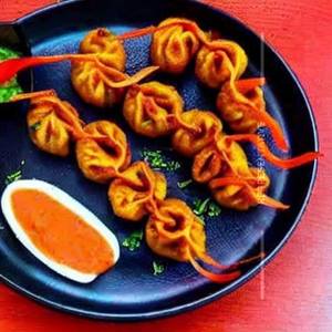 Paneer Tikka Tawa Fried Momo