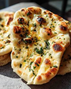 Garlic naan