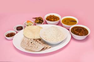 2 Pc Machhali +2 Roti +1/2 Chawal Salad