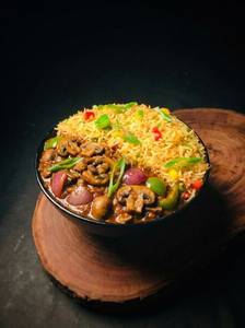 Veg Pulao With Mushroom Masala