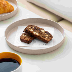 CHOCOLATE AND CASHEW BISCOTTI