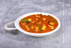 Paneer Kali Mirchi