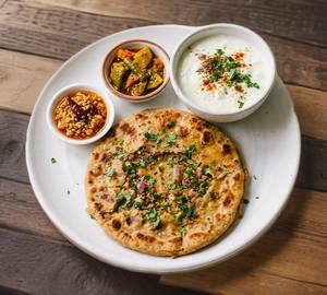 Paneer Pyaaz Paratha