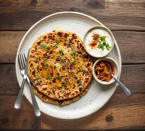 Pyaaz Paratha