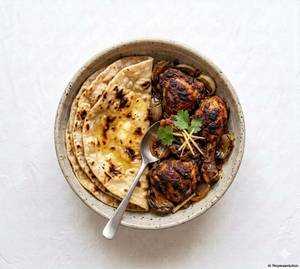 Chicken Taash [4 Pieces] & 6Pcs Buttet Roti [1 Piece]