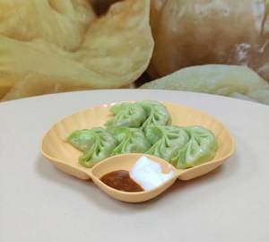 Veg Schezwan Momo (6 Pieces)