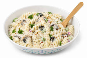 White Sauce Pasta