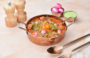 Mushroom Khatta Pyaz