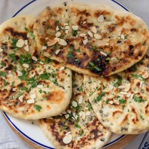 Cashewnut Naan
