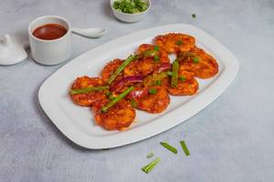 Pan Fried Chilli Fish (8pcs)