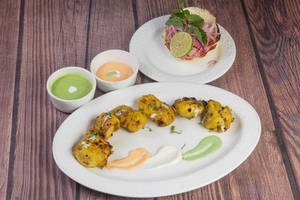 Chicken Zafrani Malai Tikka