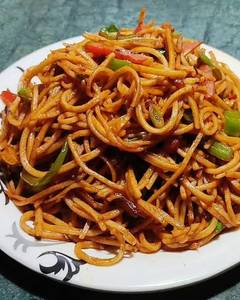 Veg chowmein [full]