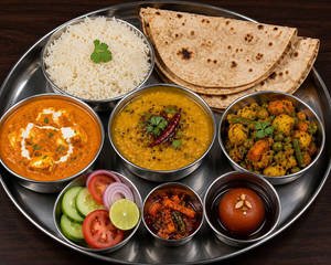 Regular Veg Thali