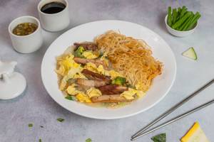 Pork Egg Cantonese Noodles (gravy)