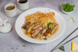 Pork Cantonese Noodles (gravy)