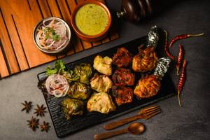 Chicken Assorted Platter [11 Pieces]