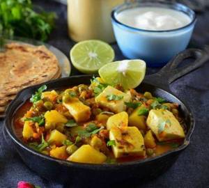 Aloo Paneer