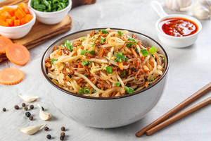 Veg Chilli Garlic Noodle