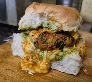 Cheesy Masala Vada Pav