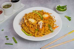 Veg Singapore Noodles
