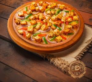 Delhi Wala Paneer Pizza