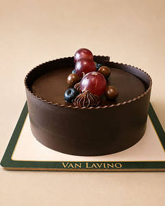 Berry Chocolate Cake (500 Gms)