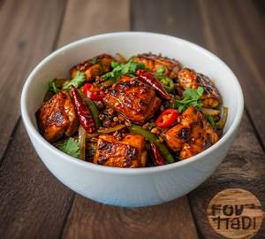 Dry Schezwan Chicken 6pc