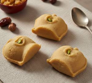 Nolen Gurer Jalbhara Sandesh Medium (4pcs)