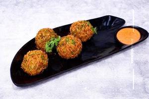 Veg Schezwan Kurkure Momos