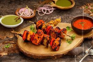Achari Soya Tikka