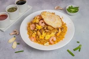 Mixed Singapore Fried Rice 