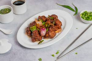 Chilli Chicken With Bone Dry (10pcs)