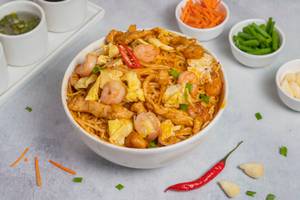 Mixed Chilli Garlic Noodles 