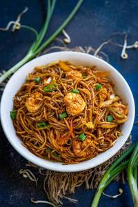 Prawns Stir Fried Hakka Noodles