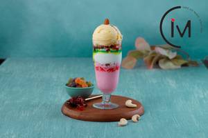Smokey Strawberry (180g)
