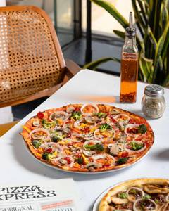 Doppio Veggie Pizza
